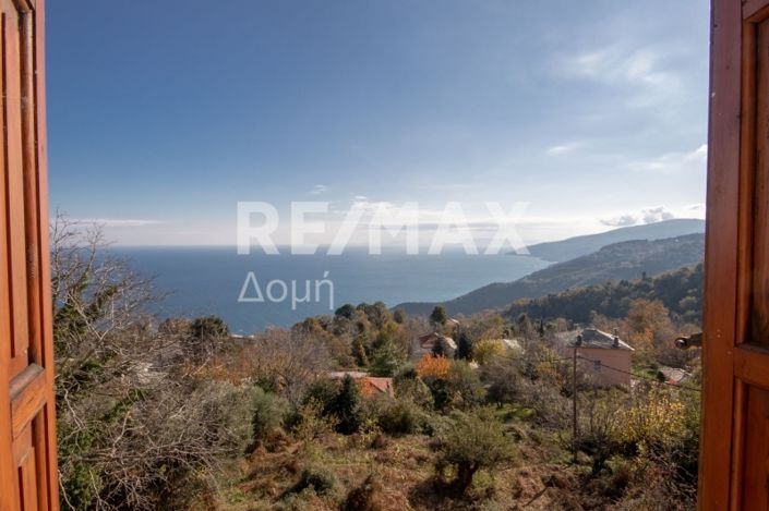 Image No.27-5 Bed Property for sale