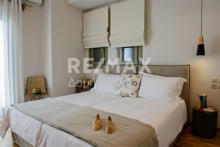 Image No.15-6 Bed Maisonette for sale