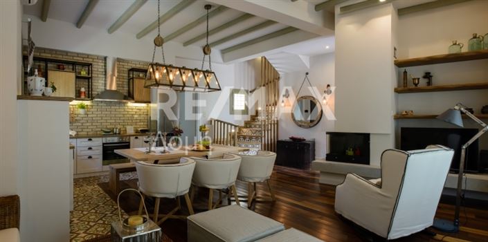 Image No.16-6 Bed Maisonette for sale