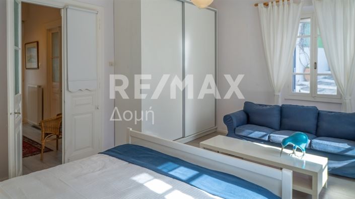 Image No.19-2 Bed Property for sale