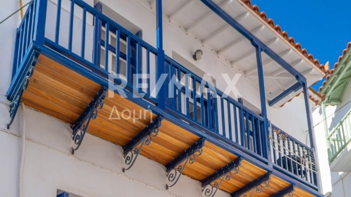 Image No.37-2 Bed Property for sale