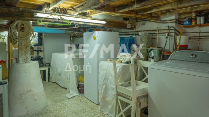 Image No.39-2 Bed Property for sale