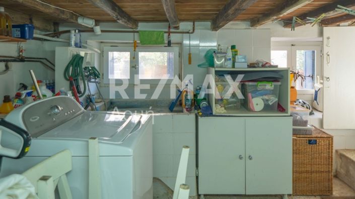 Image No.41-2 Bed Property for sale