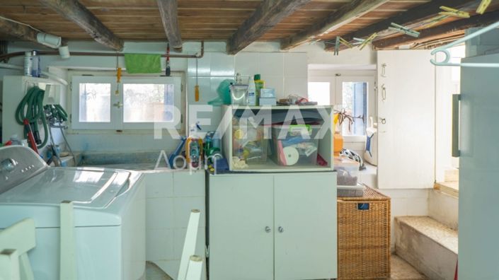 Image No.42-2 Bed Property for sale