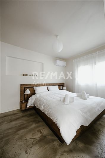 Image No.14-6 Bed Property for sale