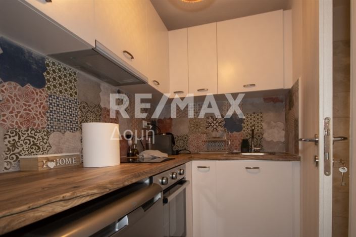 Image No.9-6 Bed Property for sale