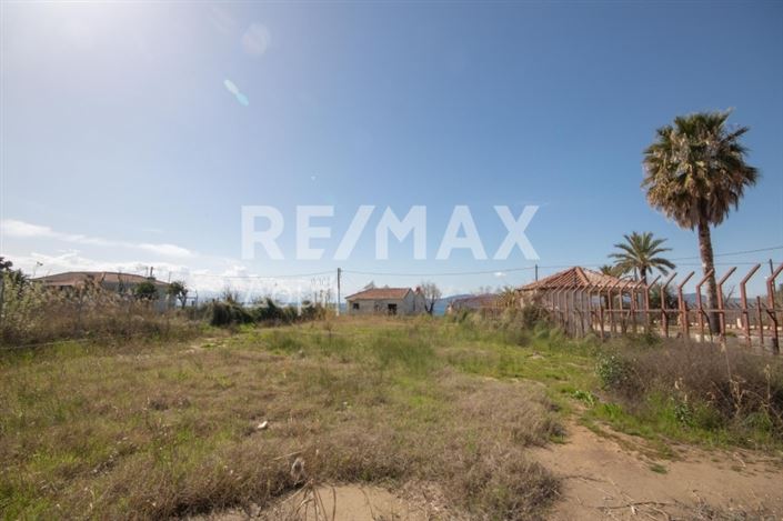 Image No.18-2 Bed House for sale