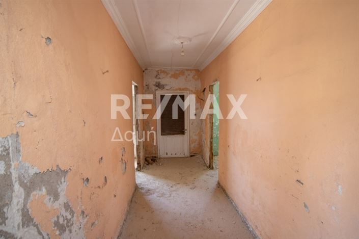 Image No.25-2 Bed House for sale