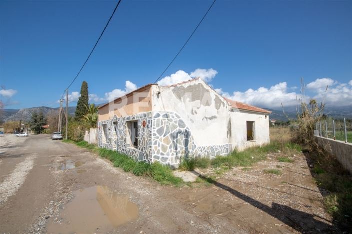 Image No.9-2 Bed House for sale