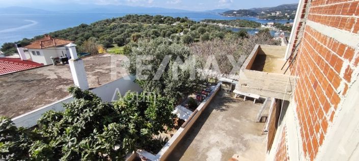 Image No.14-5 Bed Property for sale