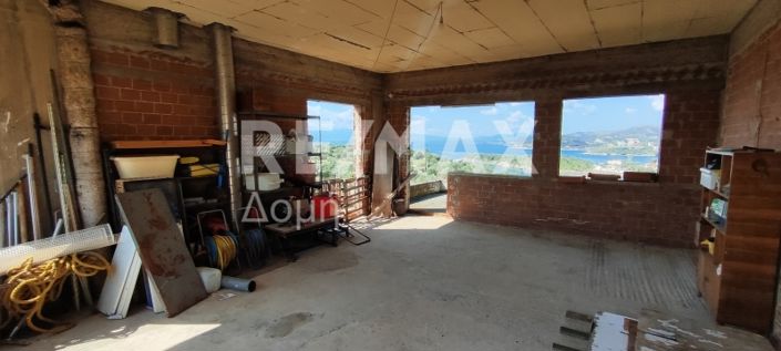 Image No.28-5 Bed Property for sale