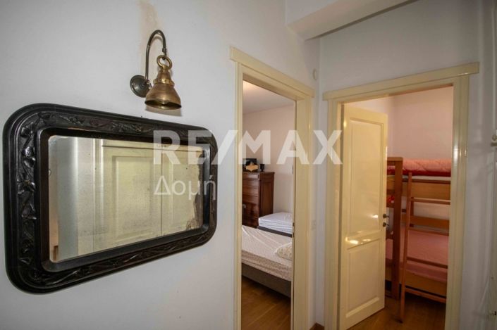 Image No.26-4 Bed Property for sale