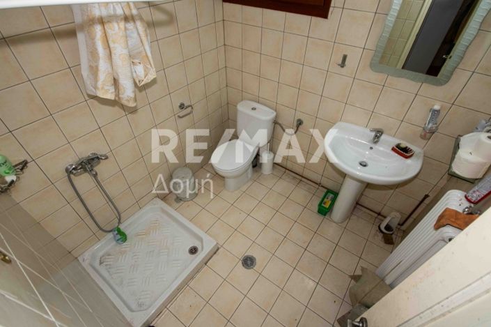 Image No.32-4 Bed Property for sale