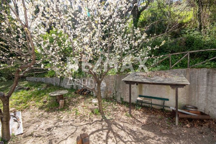 Image No.38-4 Bed Property for sale