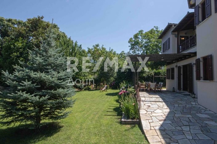 Image No.5-4 Bed Property for sale