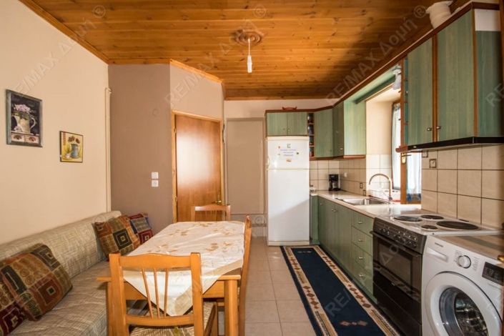 Image No.5-3 Bed Property for sale