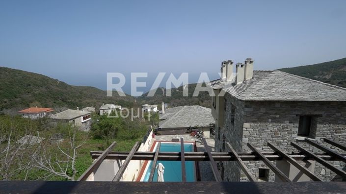 Image No.5-13 Bed Property for sale