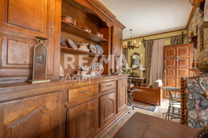 Image No.16-3 Bed Property for sale