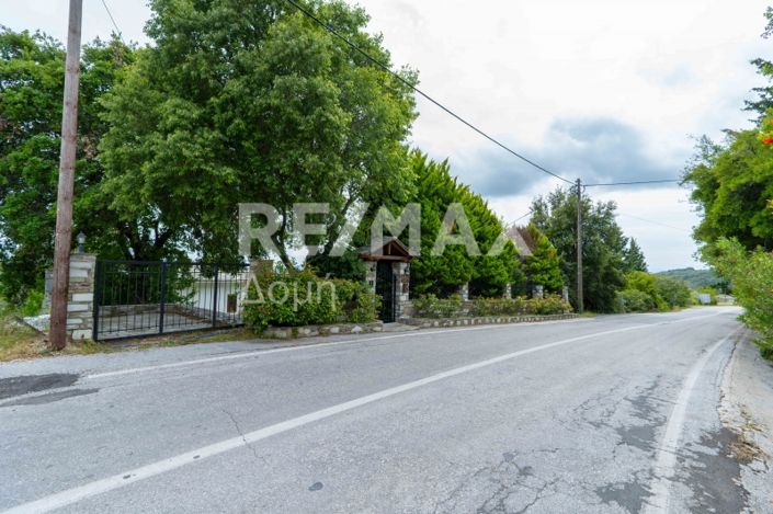 Image No.25-3 Bed Property for sale