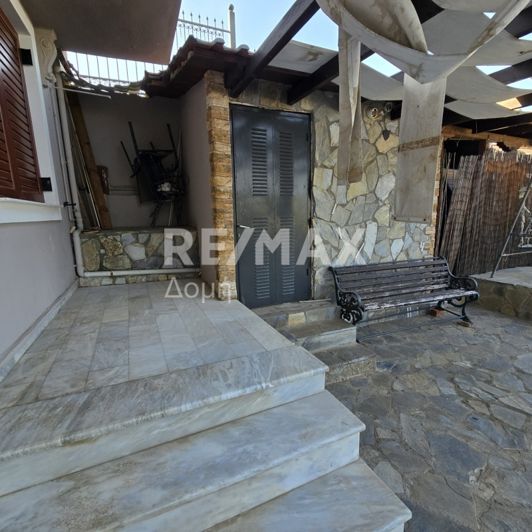 Image No.18-5 Bed Property for sale