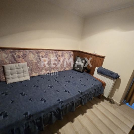 Image No.20-5 Bed Property for sale