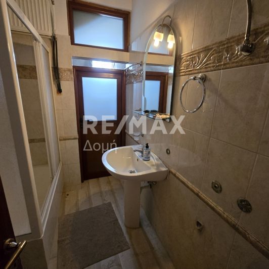 Image No.33-5 Bed Property for sale