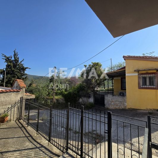 Image No.47-5 Bed Property for sale