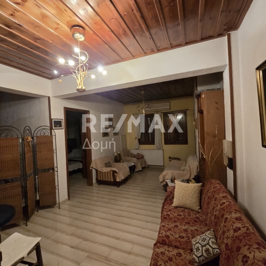 Image No.49-5 Bed Property for sale