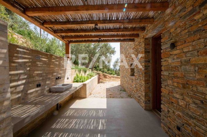 Image No.22-2 Bed House for sale