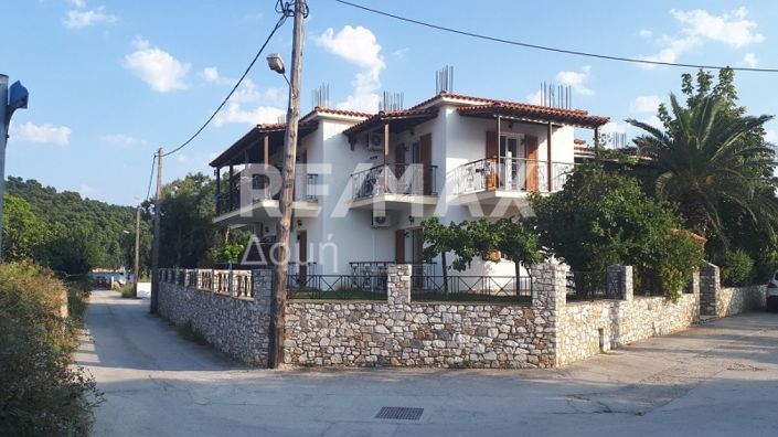 Image No.8-12 Bed Hotel for sale