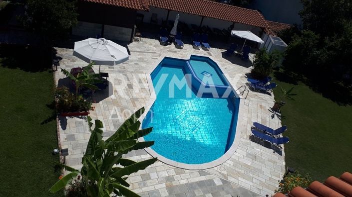 Image No.9-12 Bed Hotel for sale