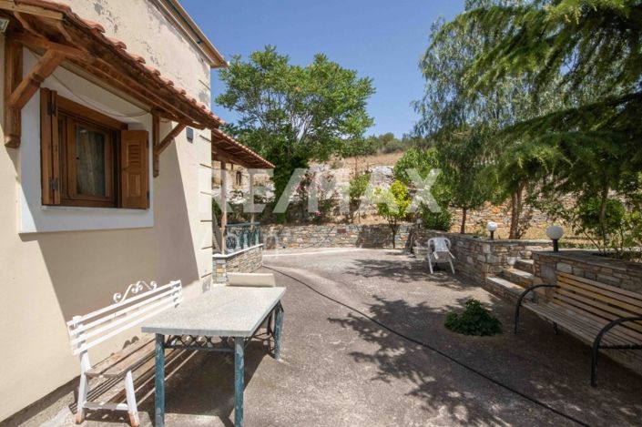 Image No.19-3 Bed House for sale