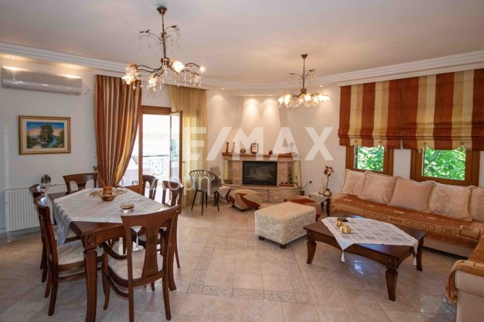 Image No.35-3 Bed House for sale