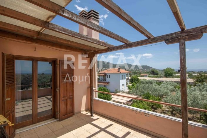 Image No.46-6 Bed House for sale