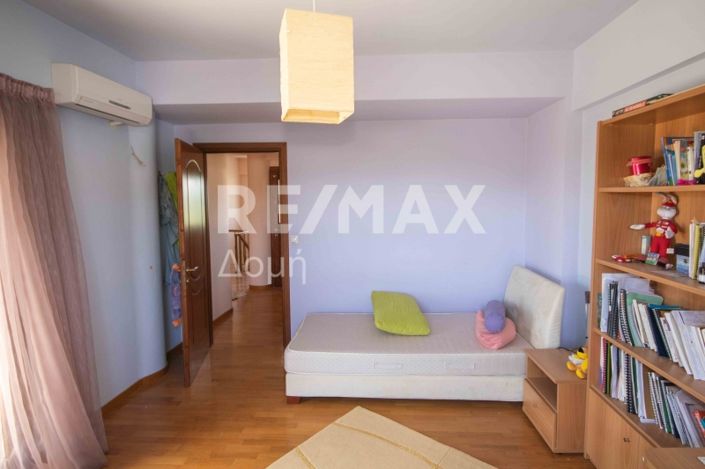 Image No.49-6 Bed House for sale