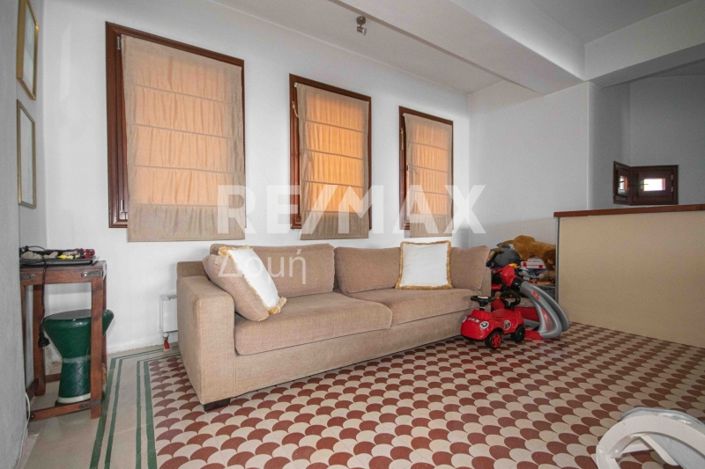 Image No.27-5 Bed Villa for sale