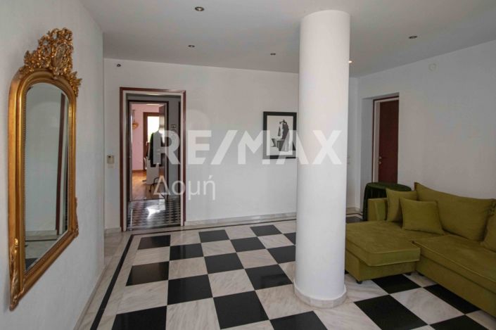 Image No.4-5 Bed Villa for sale