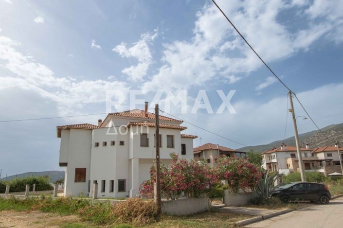 Image No.43-5 Bed Villa for sale