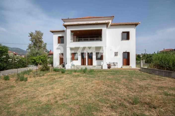 Image No.8-5 Bed Villa for sale