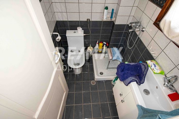 Image No.15-4 Bed Property for sale