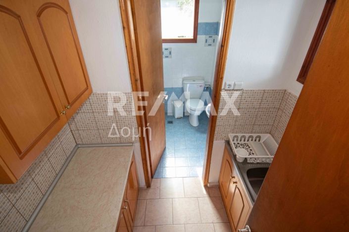 Image No.13-3 Bed Property for sale