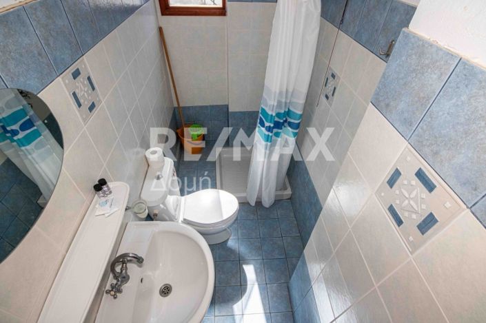 Image No.22-3 Bed Property for sale