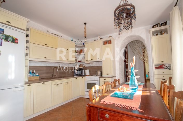 Image No.19-3 Bed House for sale