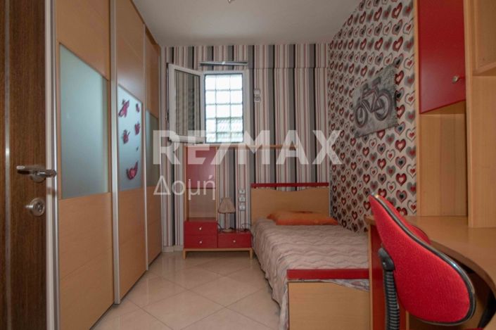 Image No.45-6 Bed House for sale