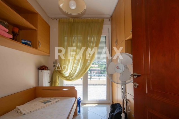 Image No.50-6 Bed House for sale