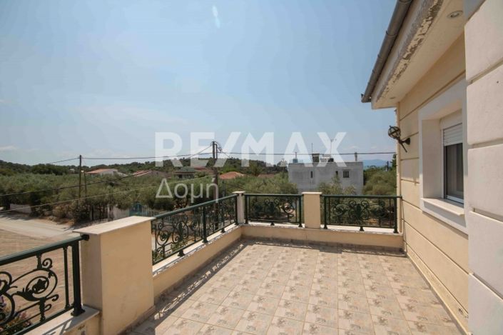Image No.53-6 Bed House for sale