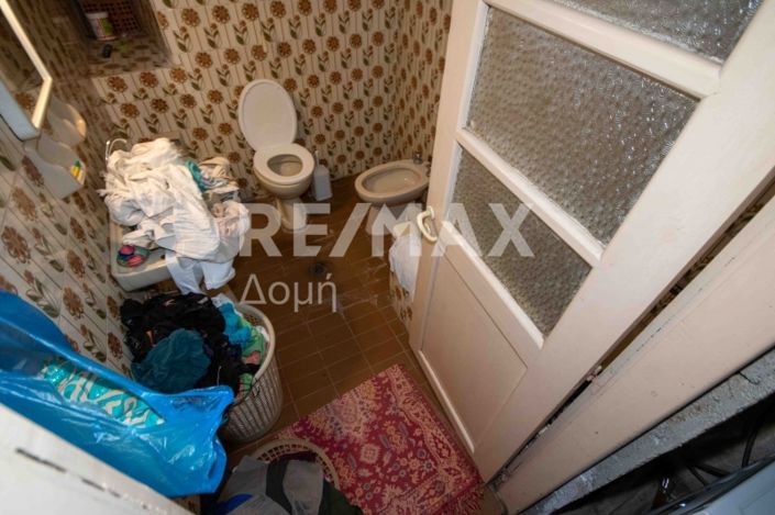 Image No.30-5 Bed Property for sale