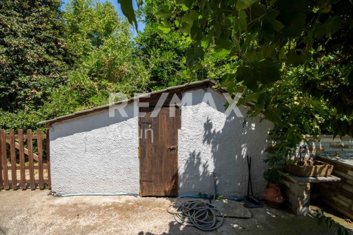 Image No.45-5 Bed Property for sale