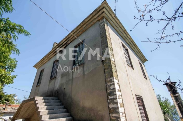 Image No.49-5 Bed Property for sale