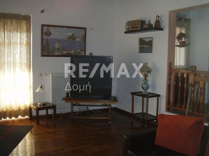 Image No.7-6 Bed Property for sale